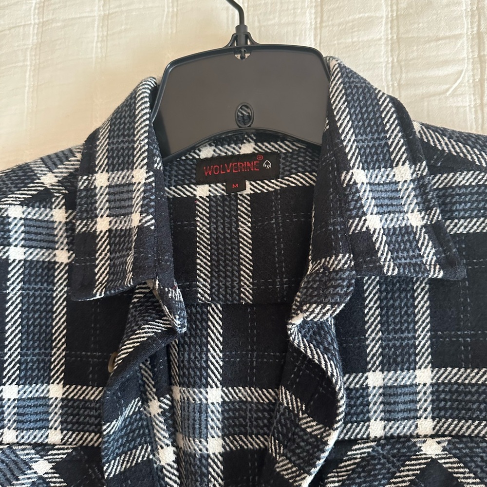 Wolverine Blue and White Shirt, Boys or women’s small! - Picture 3 of 4